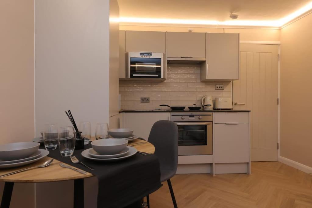 Riverside Serviced Apartments London Exterior foto